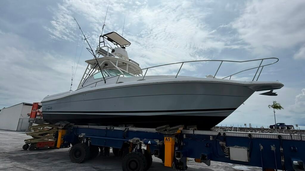 2002 Stamas 370 Express – Twin Yanmar 480 HP for sale in Panama, photo 2