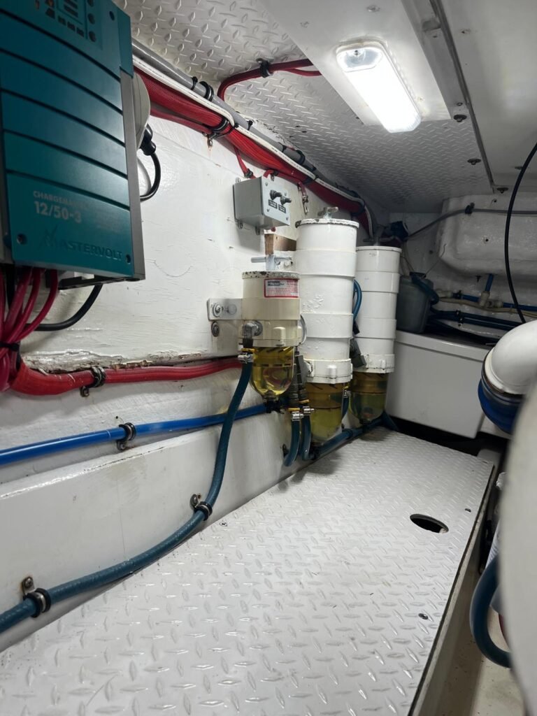 Gamefisher / Topaz 38 for sale in Panama, photo 14